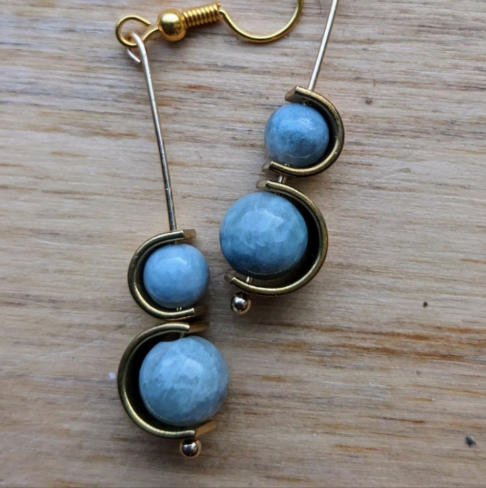 Brass Semicircle-Framed Earrings with Blue Stone